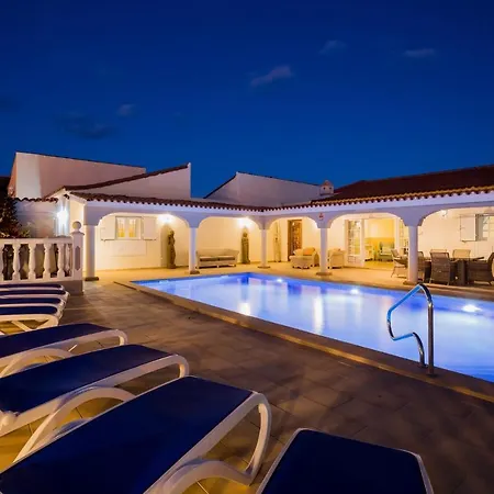 Freesia With Heated Pool And Air Conditionin Villa San Miguel de Abona